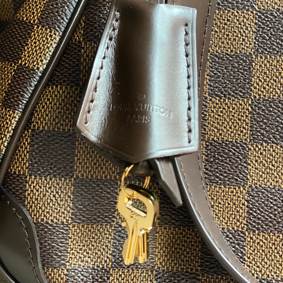Louis Vuitton Damier Canvas Verona PM Bag - Picture 3 of 12
